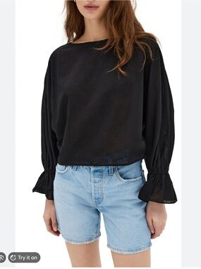 Jenni Kayne Cape Blouse in Black Size M